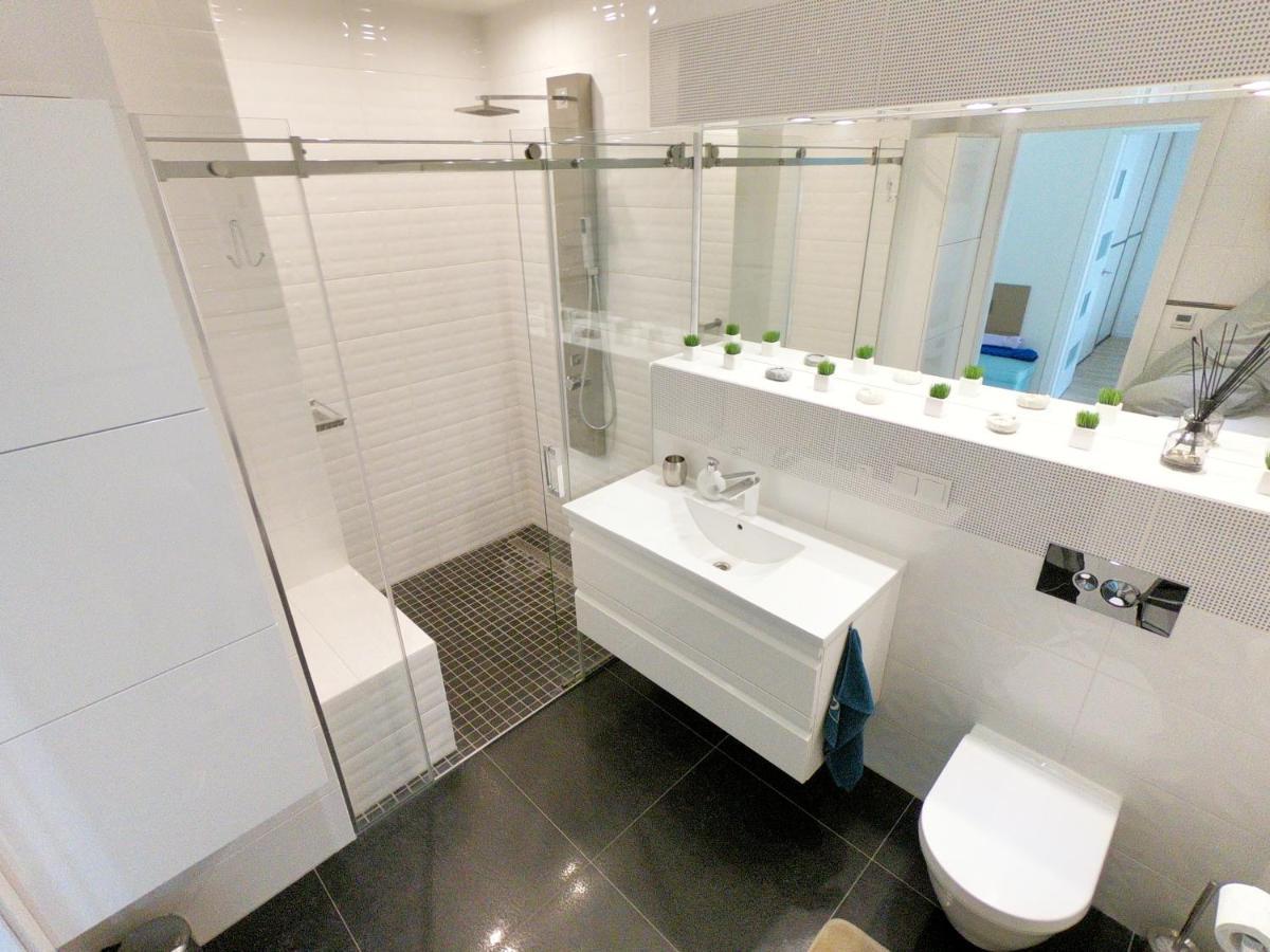 White Dune Apartment - Self Check-In Klaipėda Esterno foto