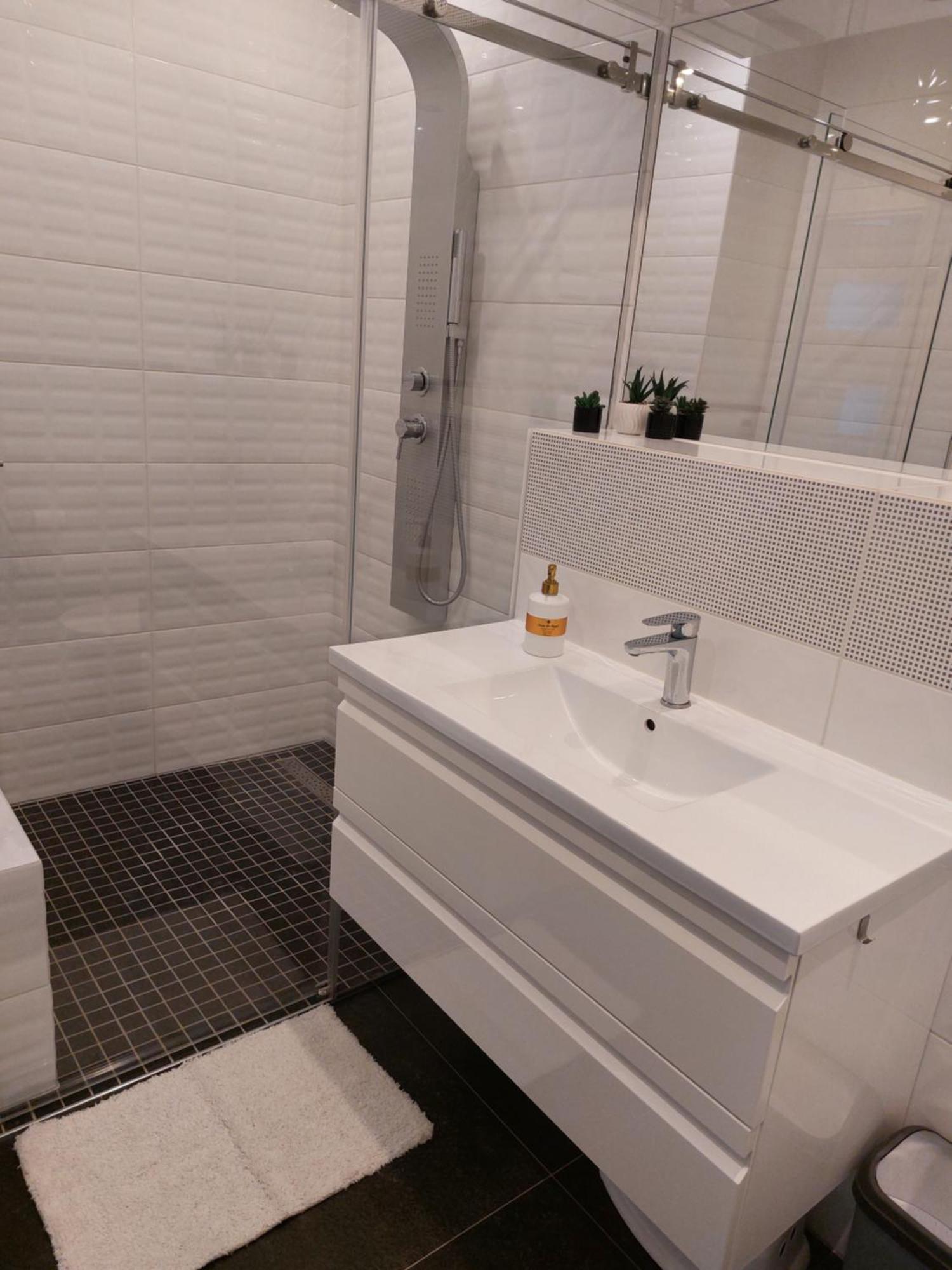 White Dune Apartment - Self Check-In Klaipėda Esterno foto